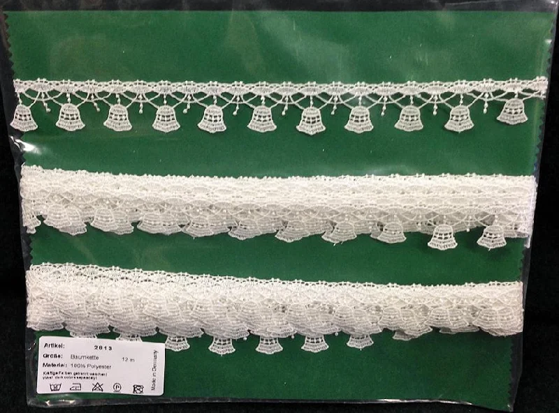 Lace Bell Garland by Stickservice Patrick Vogel