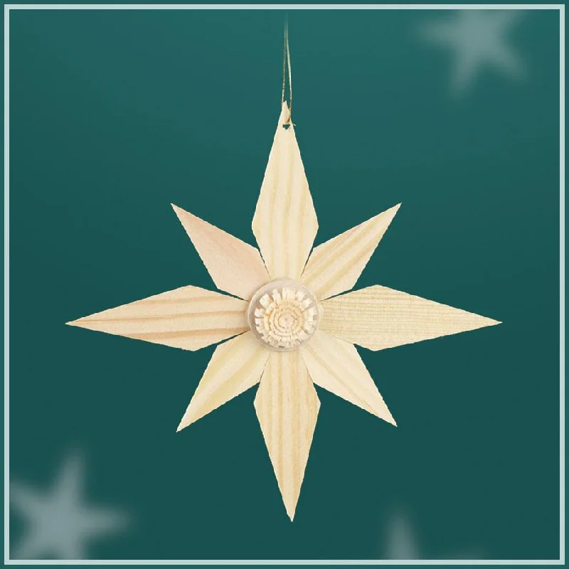 Pine Star Ornament with shrub center by Martina Rudolph